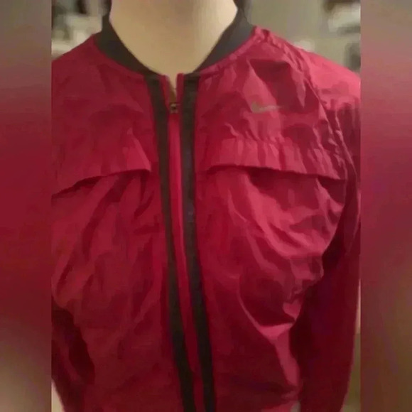 Nike Pink Windbreaker Jacket - Picture 2 of 5